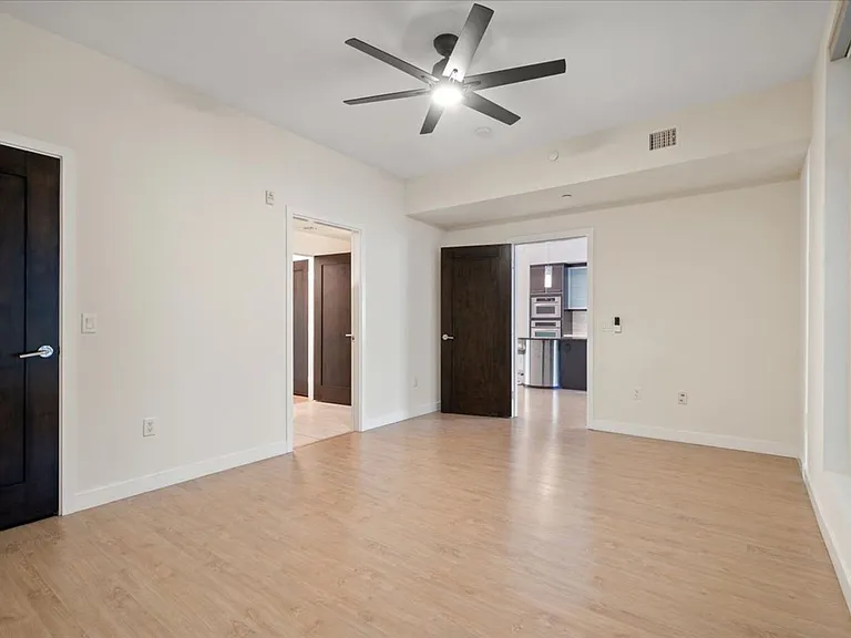 8925 W Flamingo Rd #102 — Photo 14