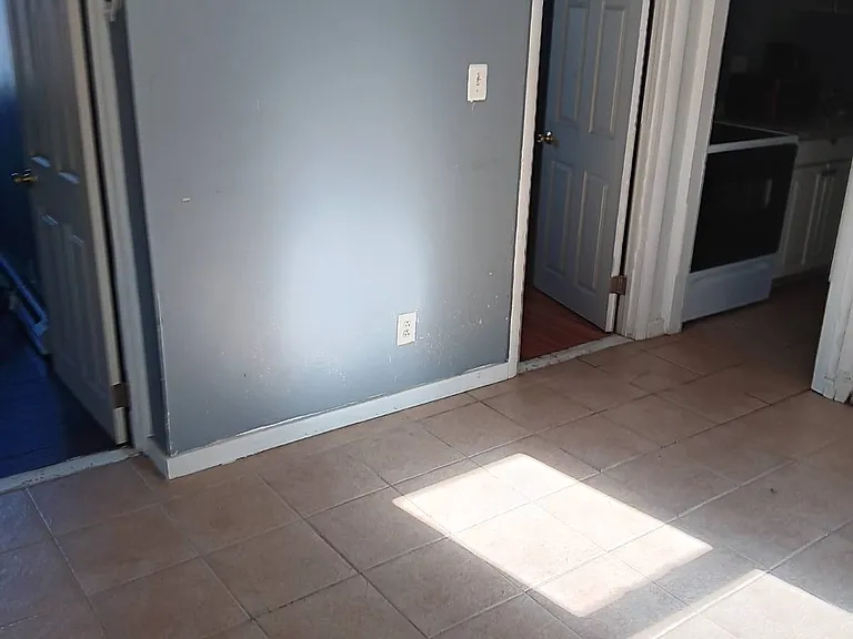 115 Parnell St #3 — Photo 9