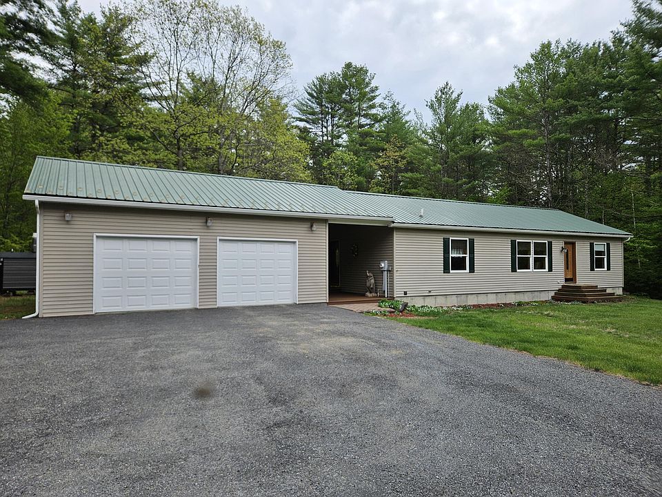 1st image of 10 Steele Woods Rd