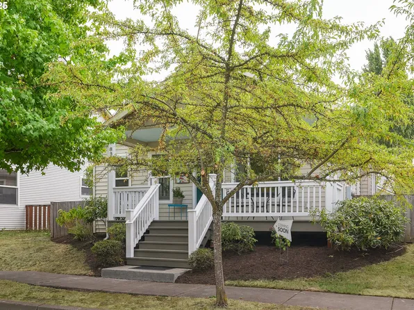 8358 N Hendricks St, Portland, OR 97203