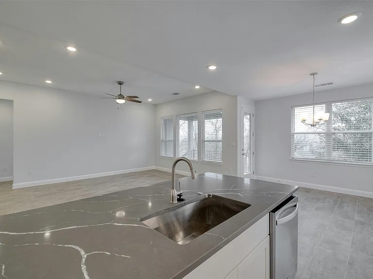 132 Kahalulu Dr — Photo 10
