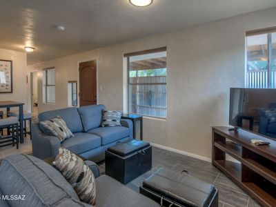 2625 E Prince Rd, Tucson, AZ, 85716