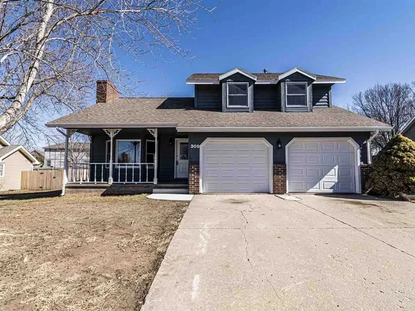 309 S Kaw Dr, Junction City, KS 66441
