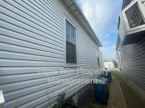 2nd image of 132 Cunningham Ave