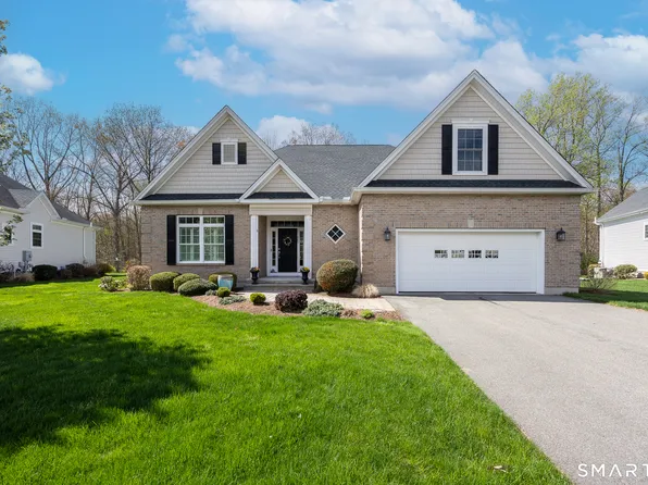 305 Richmond Glen Drive, Cheshire, CT 06410