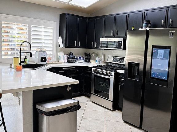 2nd image of 12556 Empire Pl