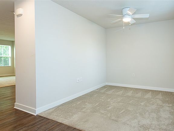 5th image of 6639 Crystal Harbour Dr