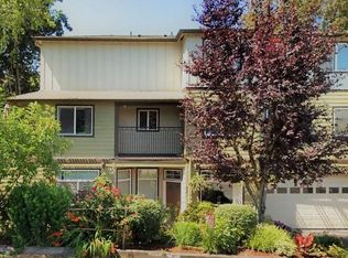 7321 18th Ave SW #B, Seattle, WA 98106