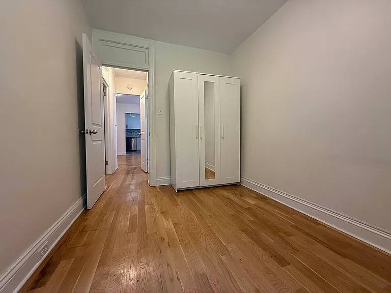 4133 49th St #1R — Photo 15