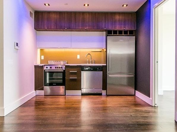146 Meserole St #4T