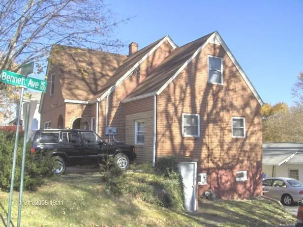 302 Wilson Ave, Blacksburg, VA 24060