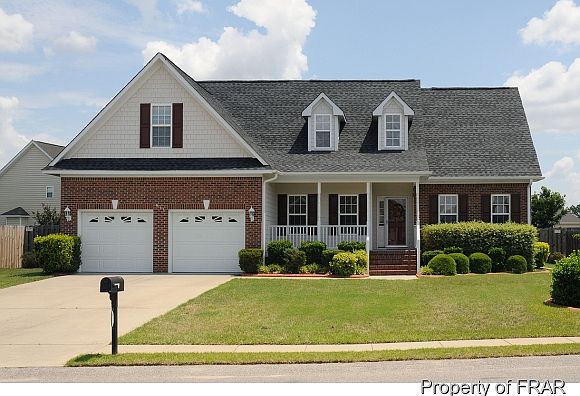 1st image of 811 Running Horse Ln