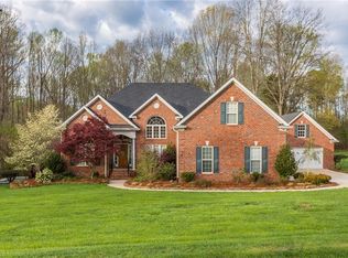 583 Carson Ridge Dr, Oak Ridge, NC 27310