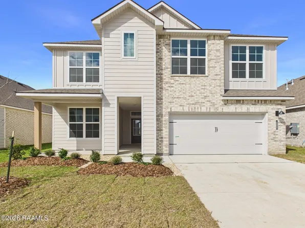 128 Belle Lake Dr, Lafayette, LA 70506