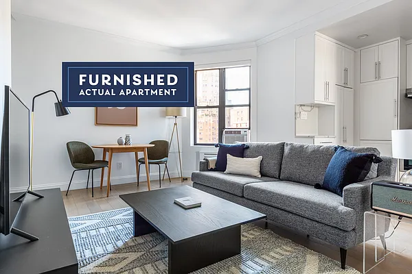 Rented by The Blueground | media 9