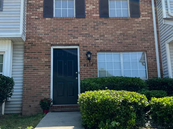 6218 Windsor Gate Ln, Charlotte, NC