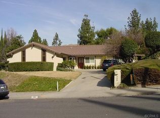 725 Via Orizaba, Riverside, CA 92506