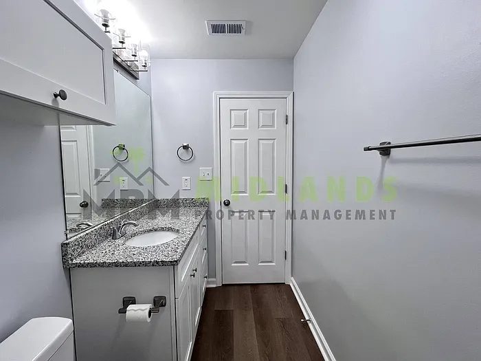 202 Elders Pond Cir — Photo 23