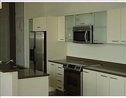 3rd image of 444 NW 1st Ave APT 203