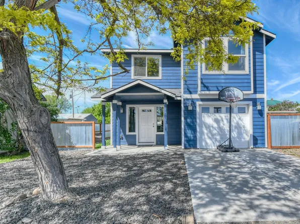 233 E Jefferson St, Athena, OR 97813