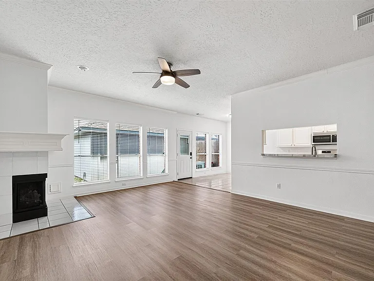 1253 El Camino Village Dr — Photo 17