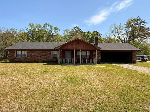 16 Victory Rd, Laurel, MS 39443