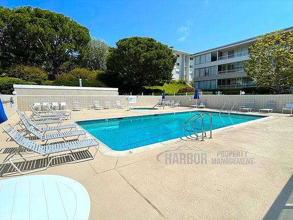 2nd image of 32653 Seagate Dr #305