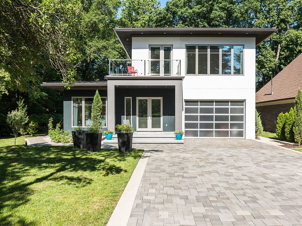1st image of 133 Lutomma Cres