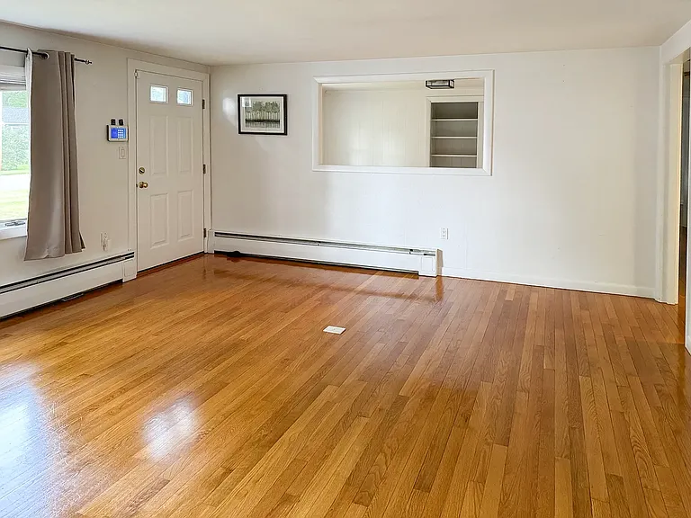 15 Bonito Ave — Photo 2