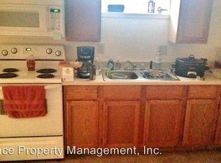 1016 Bertrand St, Manhattan, KS 66502