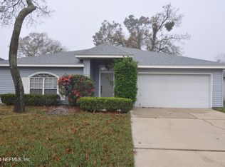 3336 Cancun Dr E, Jacksonville, FL 32225