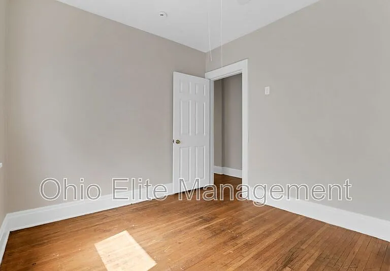 29 S Terrace Ave — Photo 21