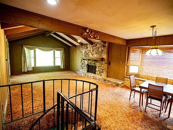 4th image of 1106 Saint Louis St