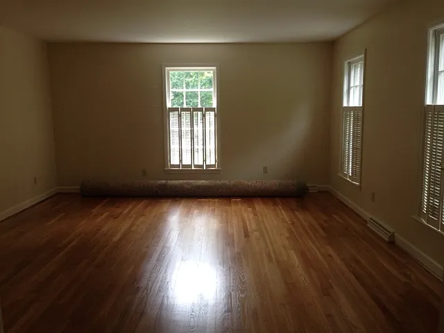 1664 Pleasant Ridge Rd — Photo 3