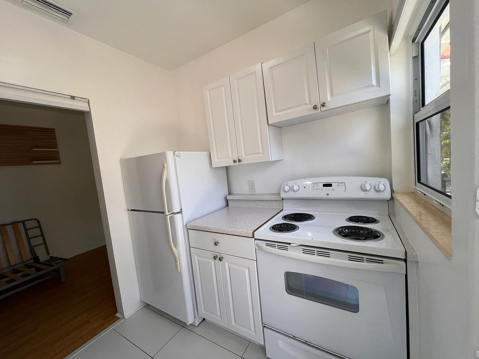 1 bed, 650 sqft, $2,250 — Photo 3