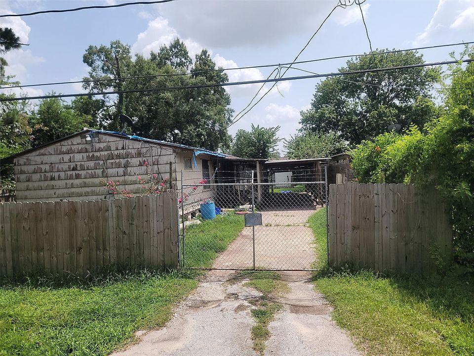1st image of 9406 Caddo Rd