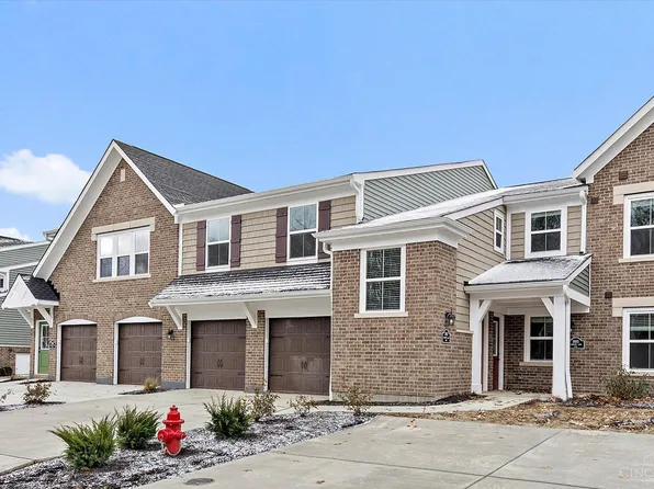 5883 Parkview Ln #90302, Milford, OH 45150