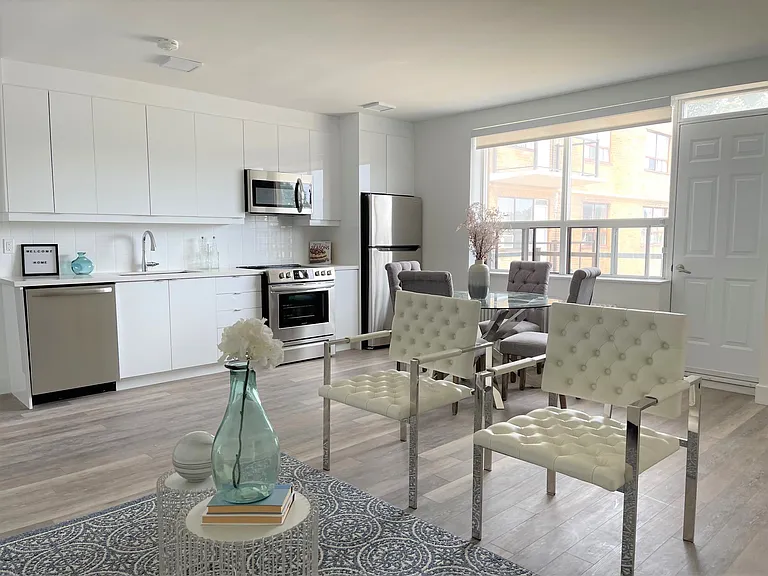 1191 Birchmount Rd — Photo 5