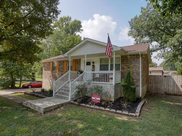 408 N Magnolia Dr, Clarksville, TN 37042