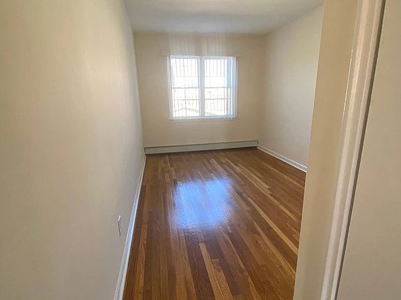 5th image of 47-25 193rd St Floor 2