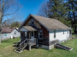 422 Maple Ave, Oakland, MD