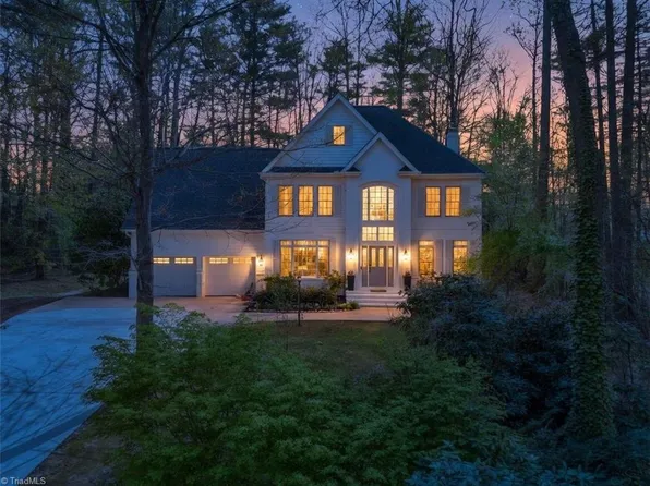 311 Red Fox Cir, Asheville, NC 28803