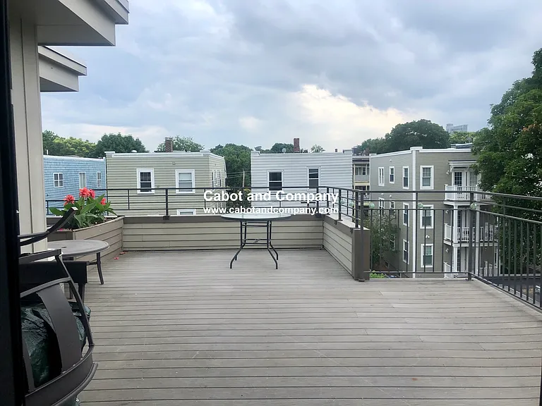 72 Hamilton St #11 — Photo 14