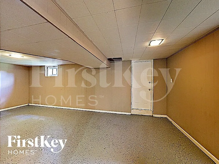 11251 Old Halls Ferry Rd — Photo 6