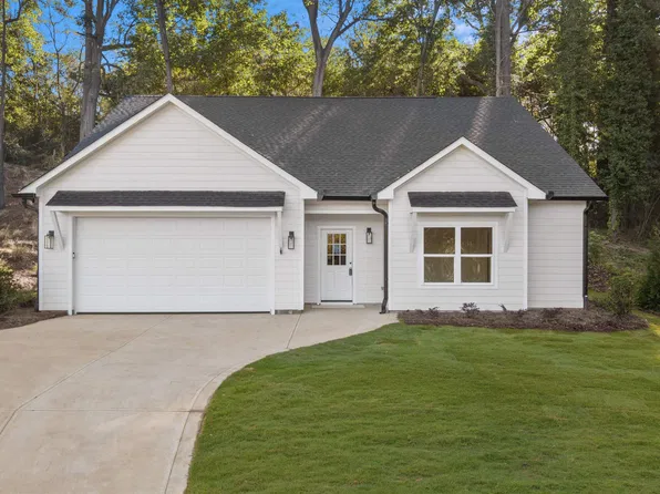 106 Pinecrest Dr, Greensboro, GA 30642