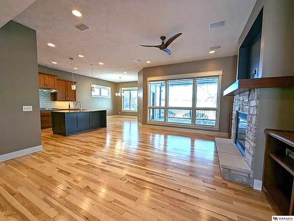 2nd image of 7259 Hidden Valley Dr