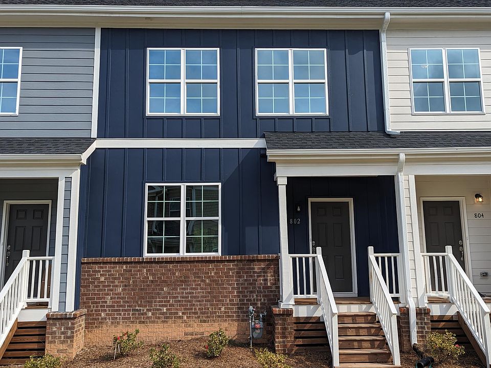 1st image of 802 Laurel Gate Dr