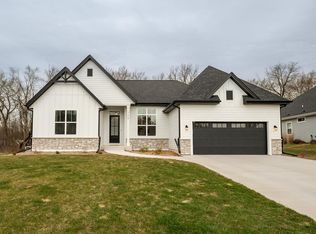 705 Brookview Ct, Racine, WI 53402