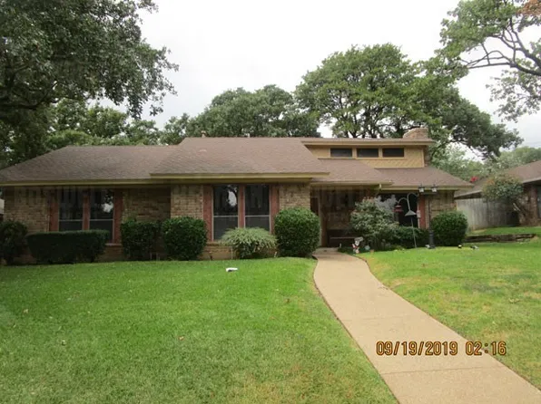 4918 Ridgeline Dr, Arlington, TX 76017