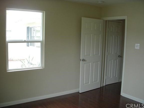 5th image of 4821 Whitewood Ave